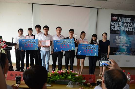 �f��: C:\Documents and Settings\Administrator\����\�˺ͱ��Qِ\DSC_0444_����.jpg